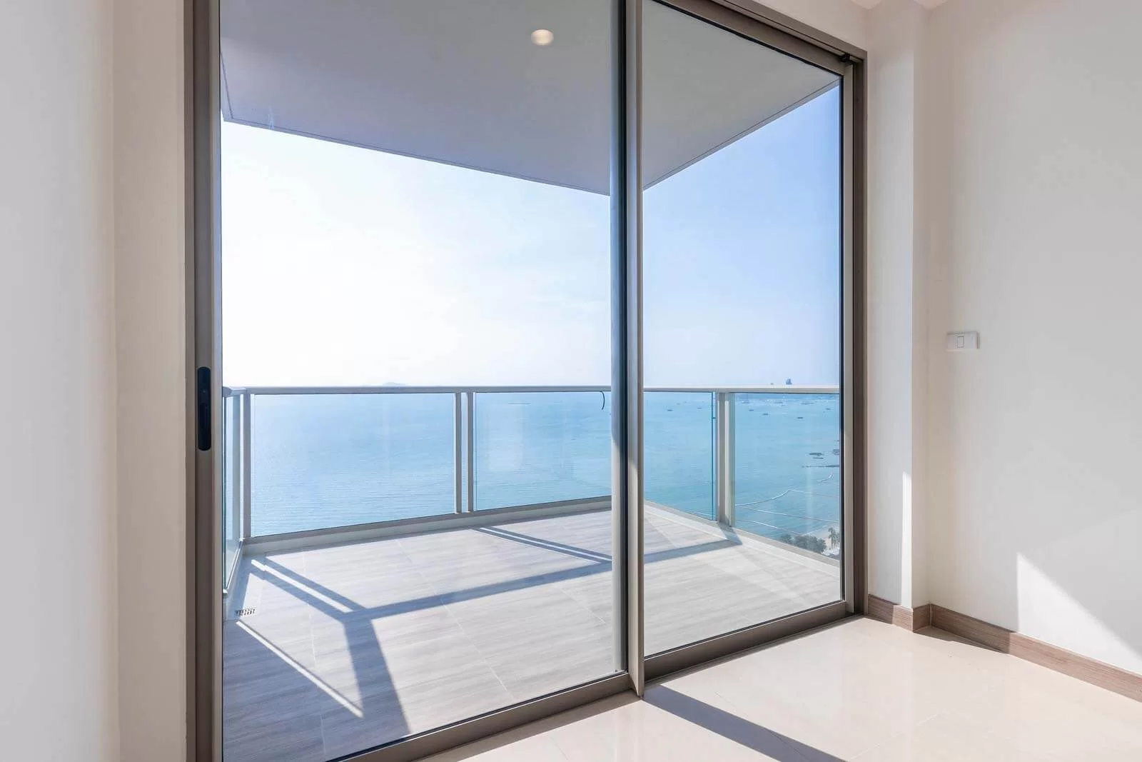 cam-balkon-fitili-nasil-takilir Cam Balkon Fitili Nasıl Takılır?